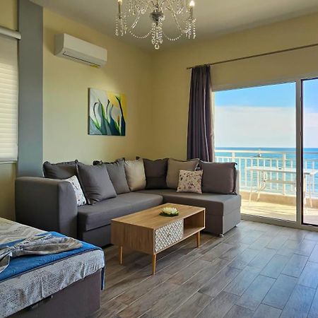Hara Apartment In Front Of The Beach Paralia Katerinis Ngoại thất bức ảnh